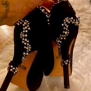 Black BADGLEY MISCHKA Crystal Back Open Toe Pump 9 #1 Most Iconic evening Shoe